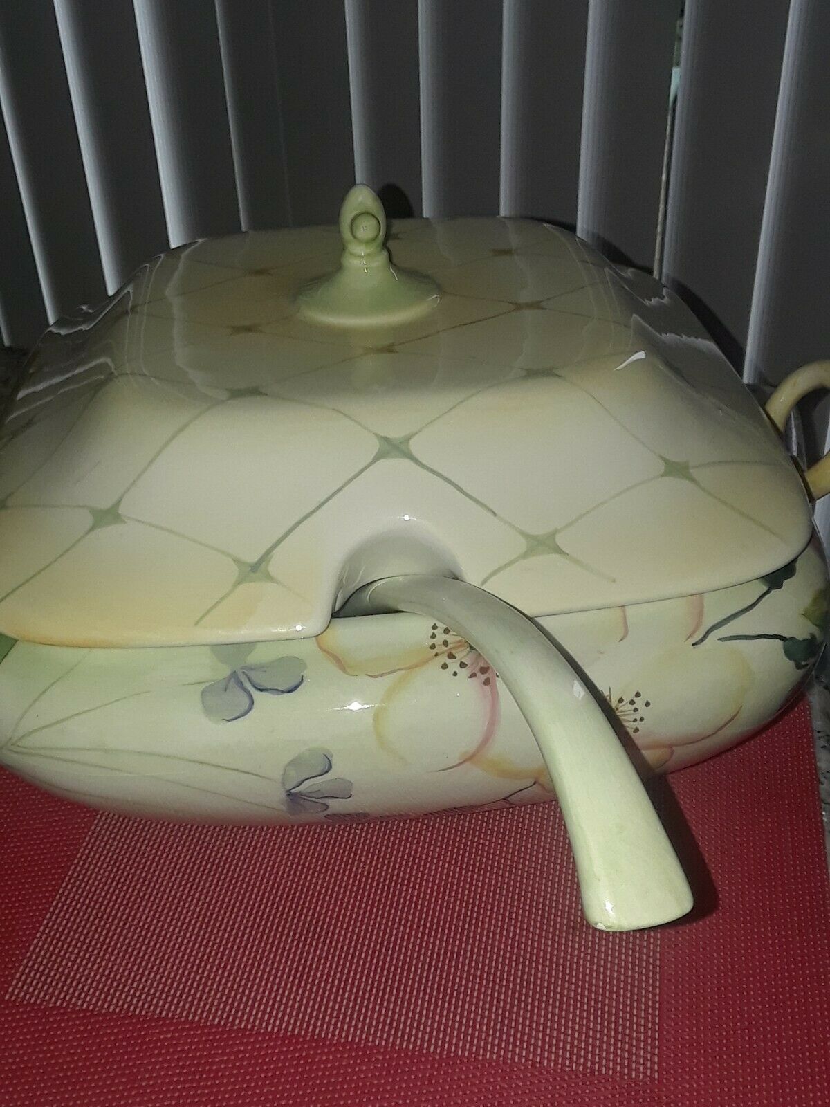 TRACY PORTER THE EVELYN COLLECTION SOUP TUREEN WITH LID & LADLE- NEW!