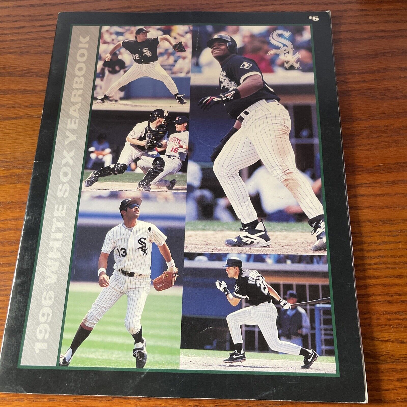 1996 Chicago White Sox Yearbook Robin Ventura Ozzie Guillen Frank Thomas Baines