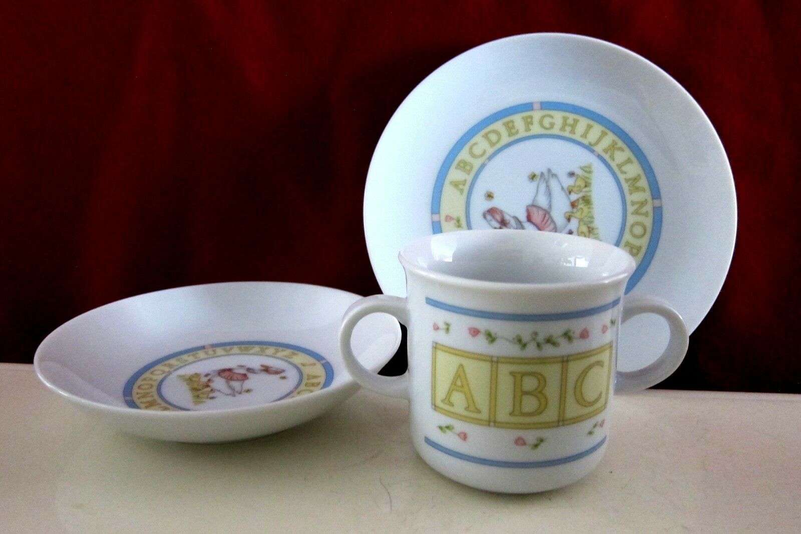 3 Pieces Child Feeding Set Mother Goose Alphabet Pattern Bowl Plate Mug