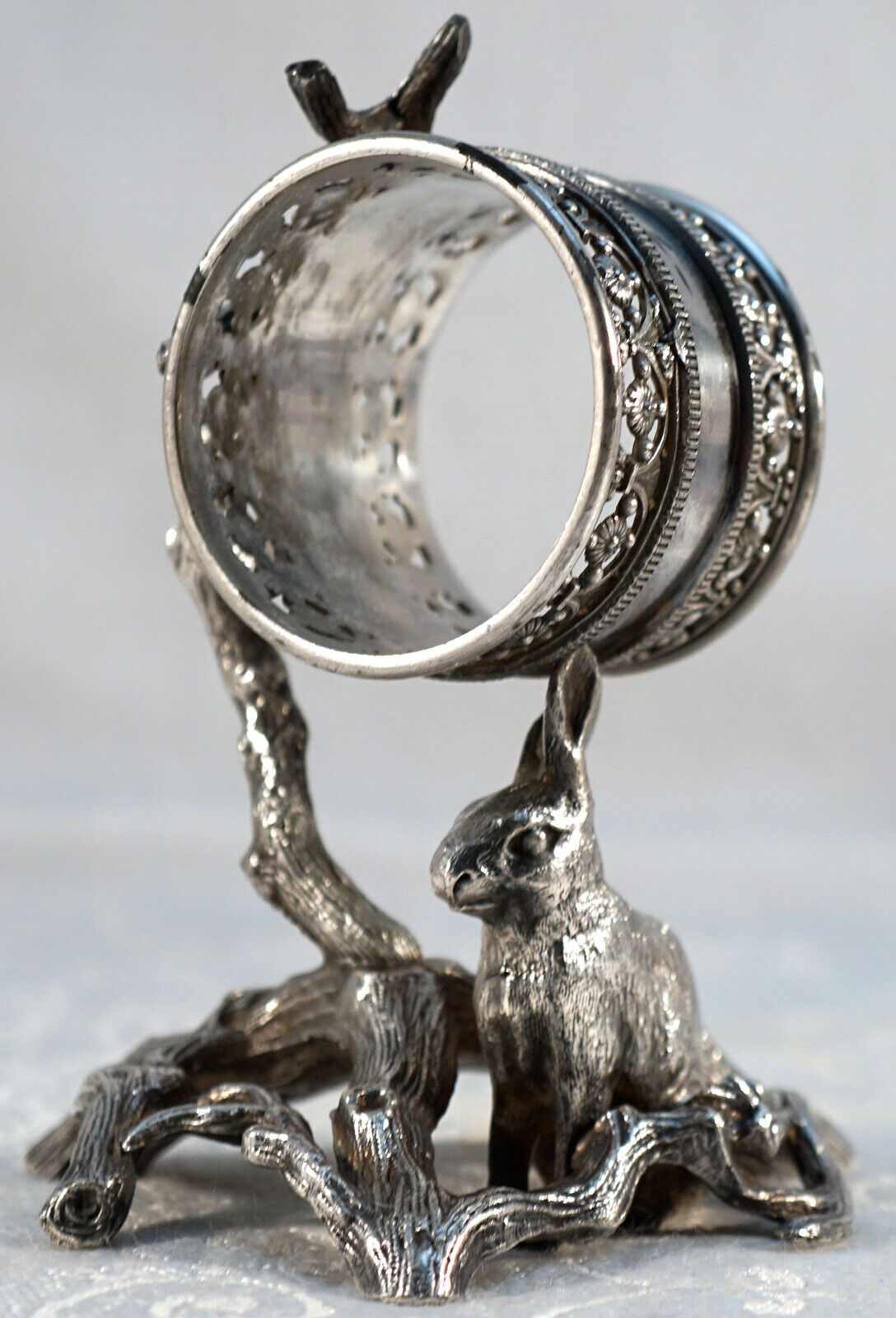 Antique Reed & Barton Silver Plate Napkin Ring Rabbit In Briar 1520 Walter