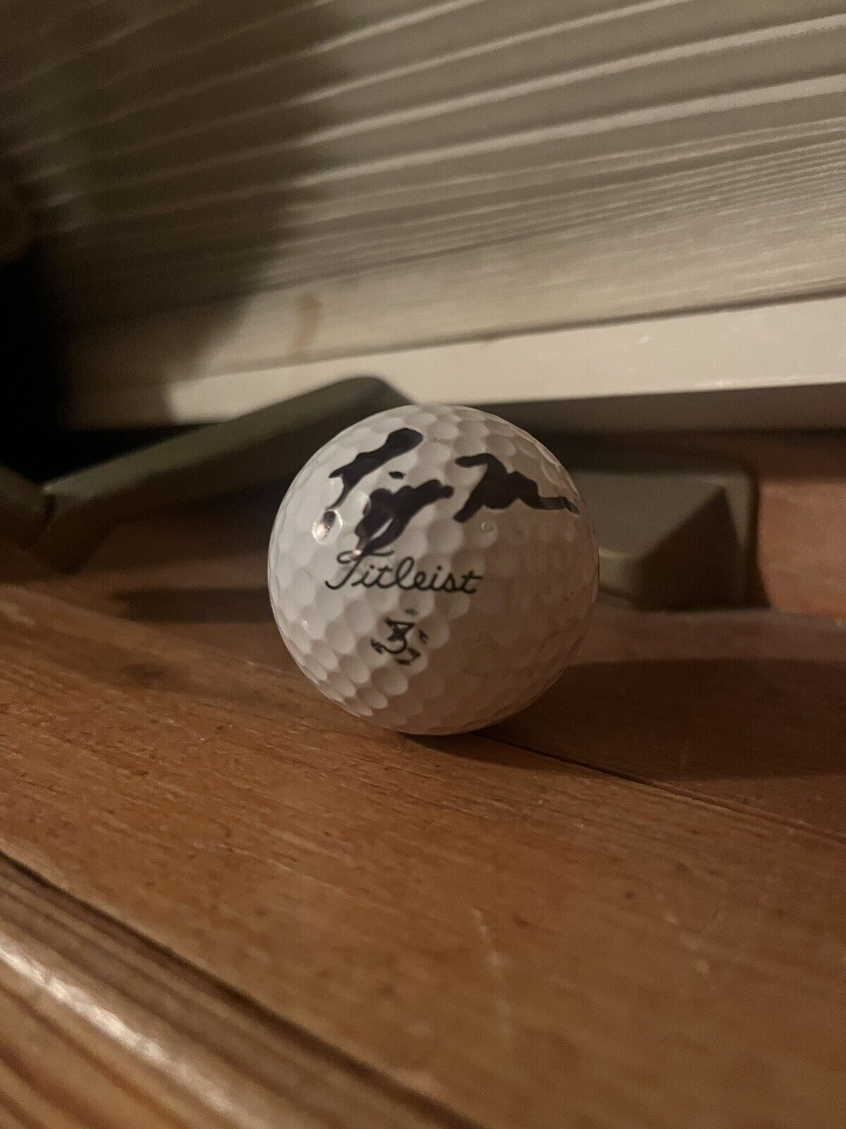 Tiger Woods Signed Autographed Golf Ball Titleist with COA